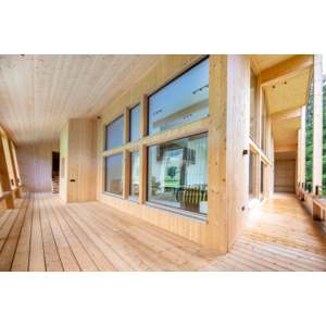 Aquawood Terra geeft houten ramen voor buiten een ongeëvenaard mat uiterlijk. | © REIFMUELLER