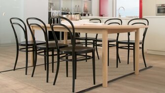 Het tijdloze designicoon steelt ook de show in privé-eetkamers. | © Thonet GmbH